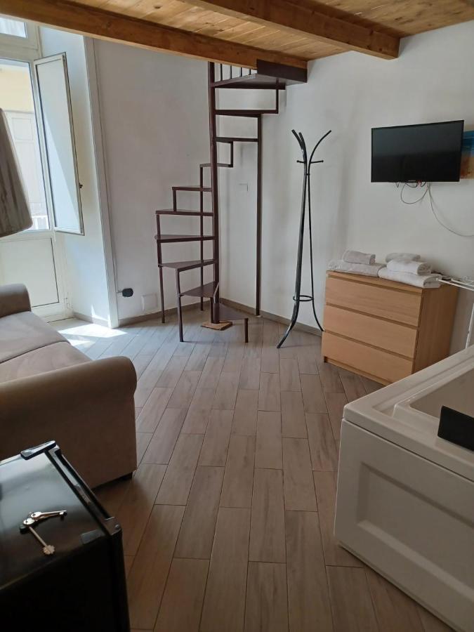 Ponte Di Chiaia Otel Napoli Dış mekan fotoğraf